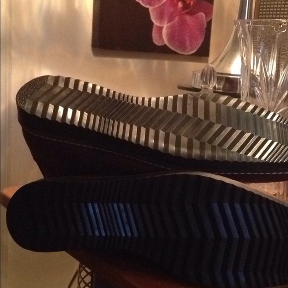 🔥NEW ASOS brown w/ black sole lace up ankle boot - Picture 8 of 8